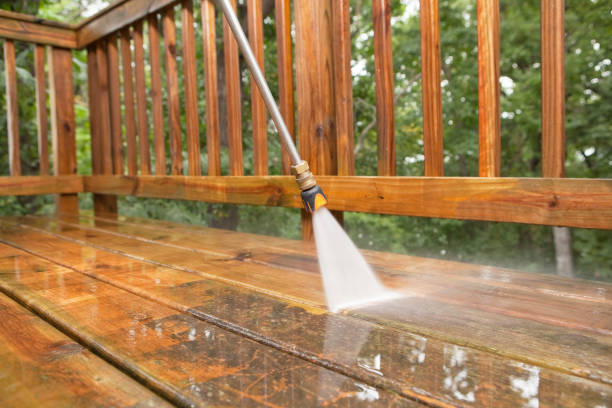 Why Choose Our Certified Pressure Washing Experts for Your Project Needs in Kenosha, WI?